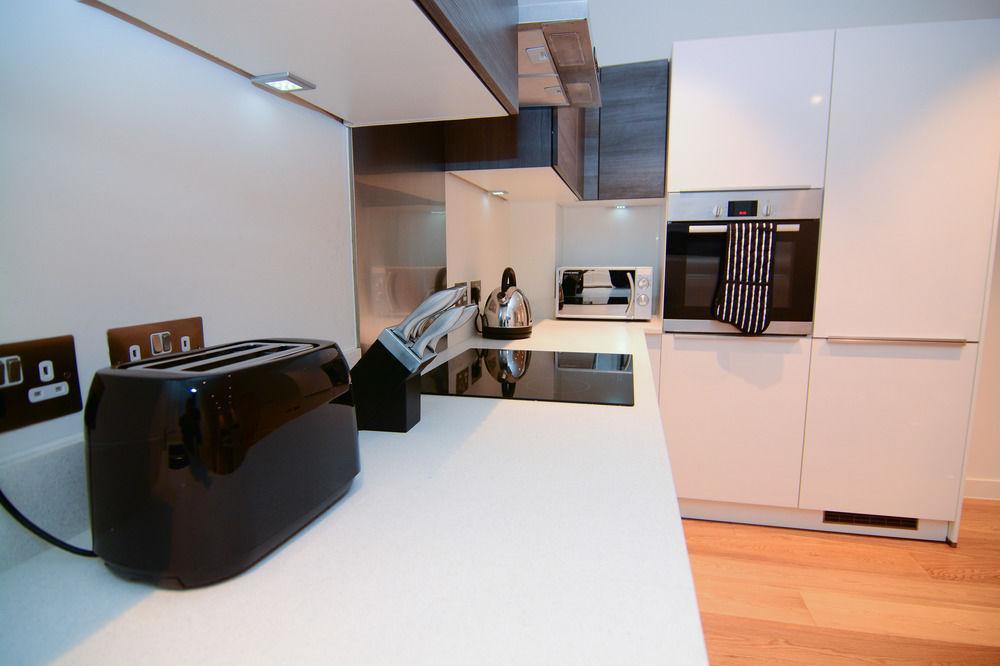 Apartment Wharf - Cambridge Av Лондон Экстерьер фото